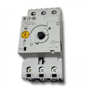 Bild zu Überstromschutzschalter und Ein- und Ausschalter 4-6,3 Amp. für SAMAP Mahlturbine